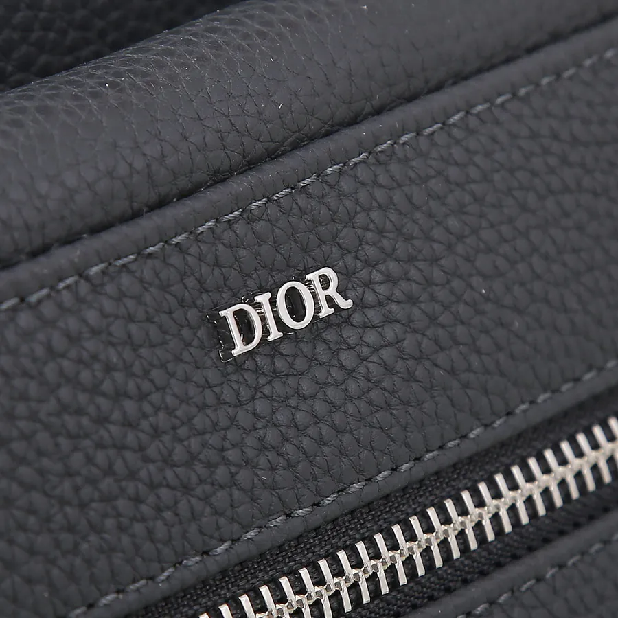 Men's OBLIQUE Backpack with Grained Calfskin
