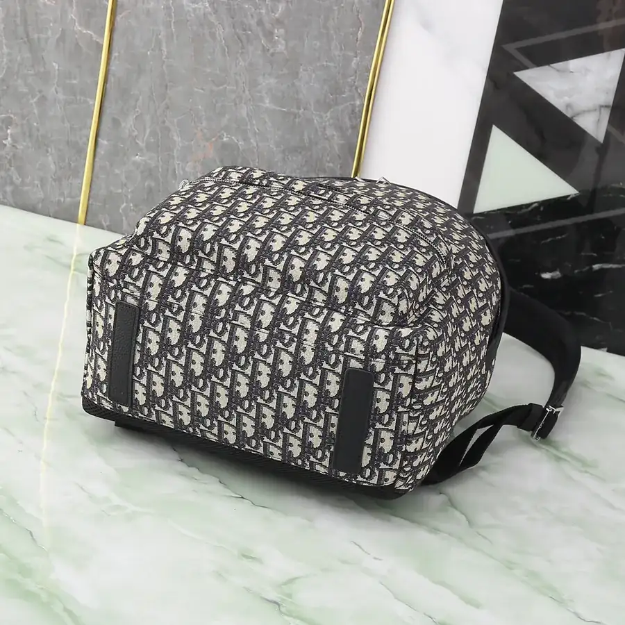 Men's OBLIQUE Backpack with Grained Calfskin Trim
