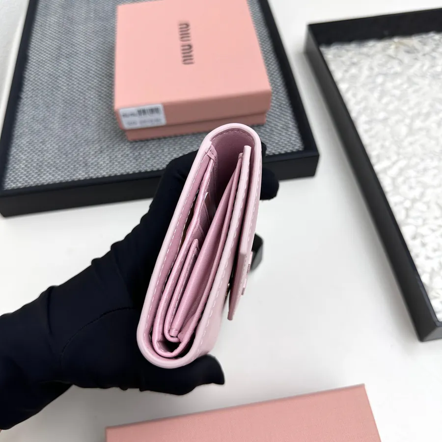 Miu Miu New Arrival Three Compartment Wallet