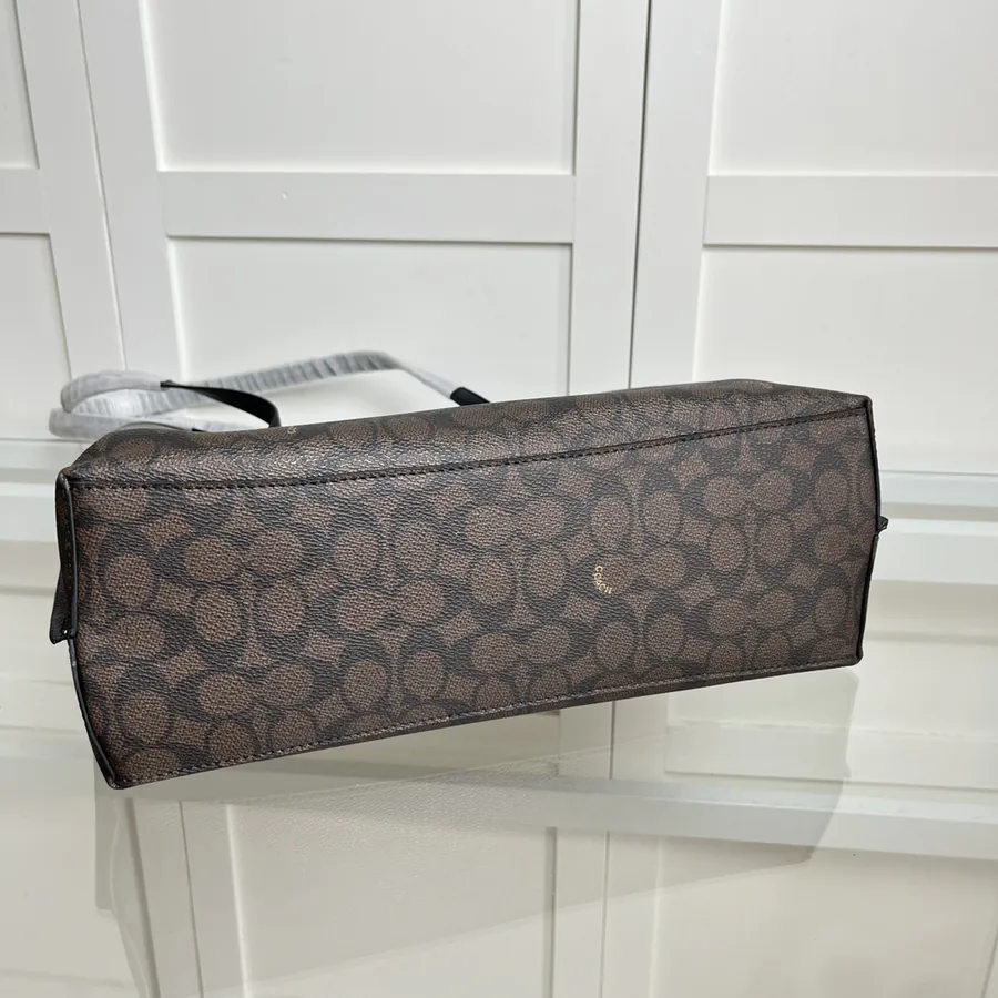 Coach CV967 New Tote Bag for Women