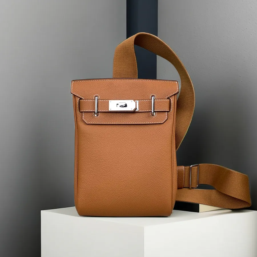 2024 New Hermes Full Leather Chest Bag Unisex