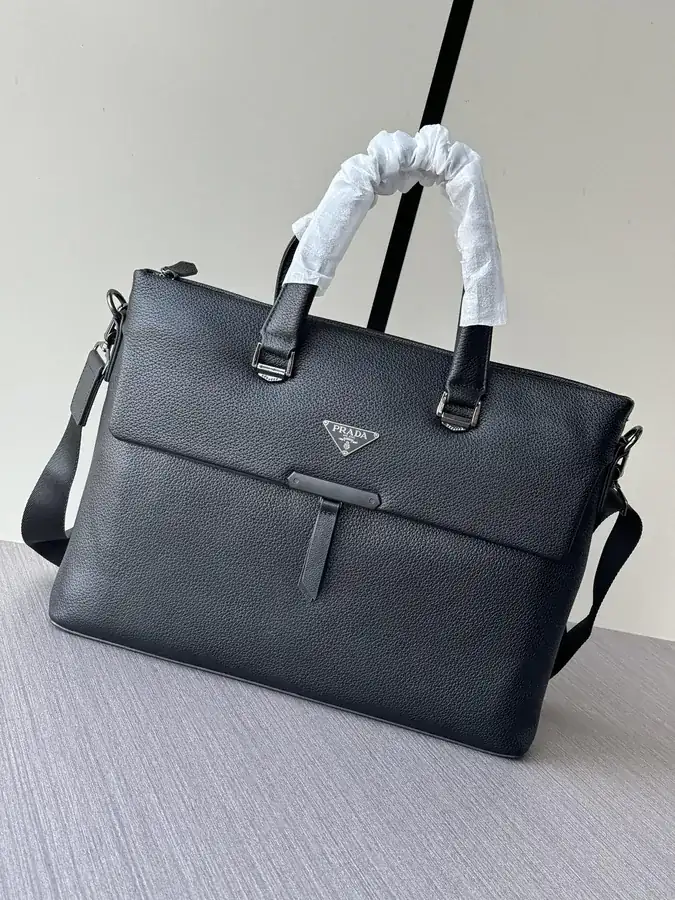 Prada Premium Briefcase 86042 1, Black
