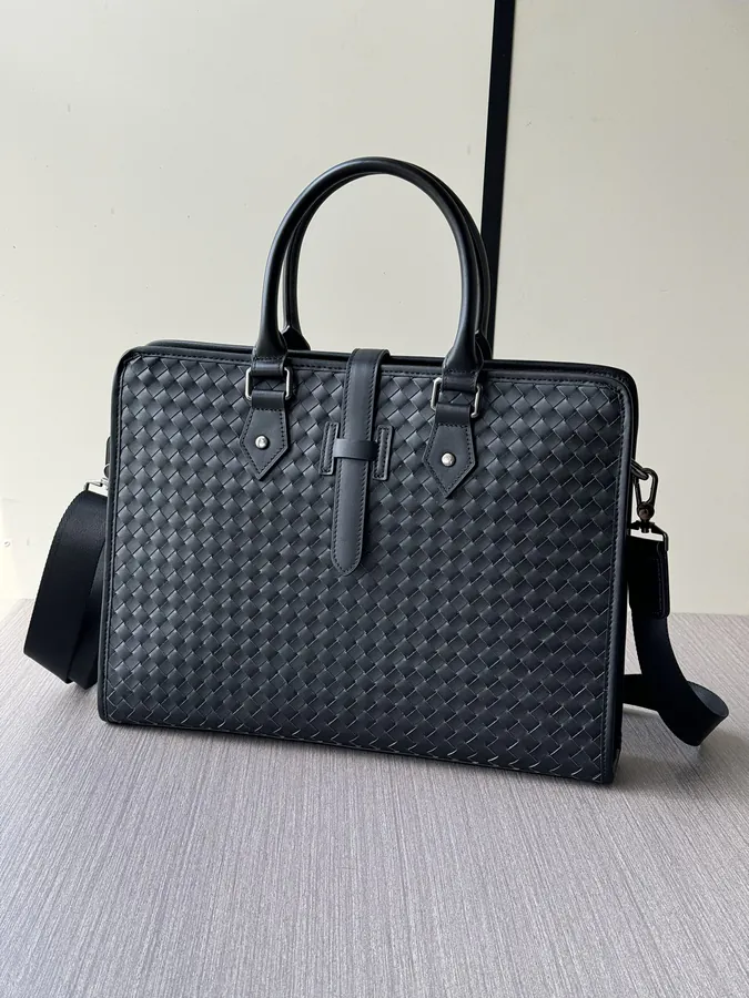 BV Handmade Bucket Bag Premium Leather, Stylish Design