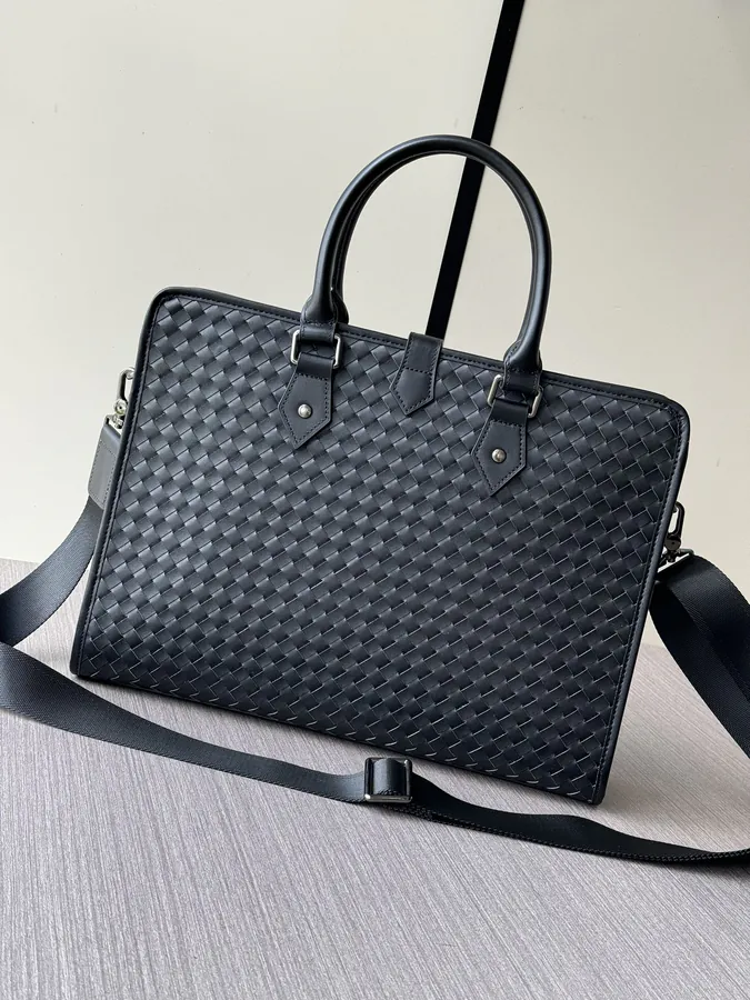 BV Handmade Bucket Bag Premium Leather, Stylish Design