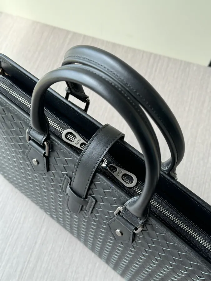 BV Handmade Bucket Bag Premium Leather, Stylish Design