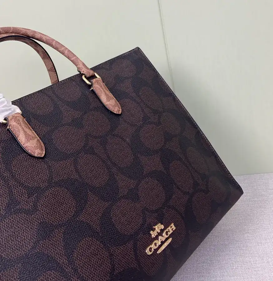 Maggie Tote by CY677 Sleek Design, Versatile Style