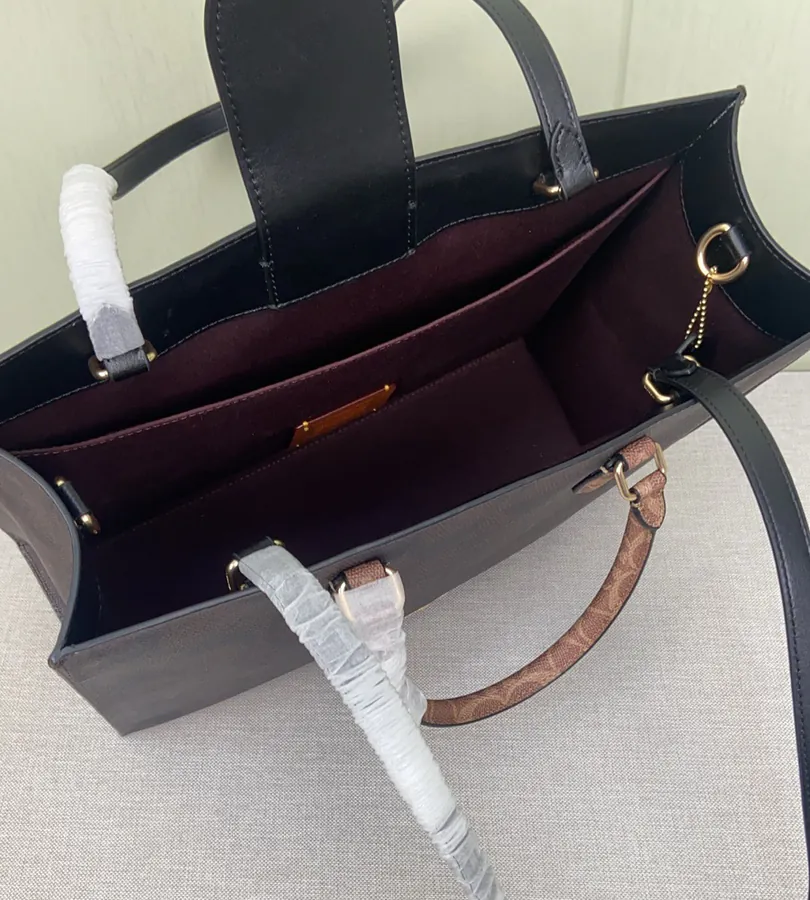 Maggie Tote by CY677 Sleek Design, Versatile Style