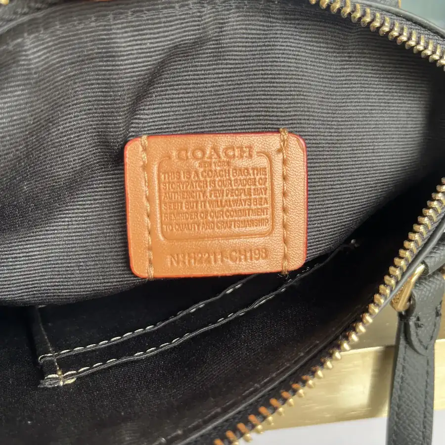 COA*H 2023 Mini Dumpling Bag Shoulder Crossbody Bag for Women