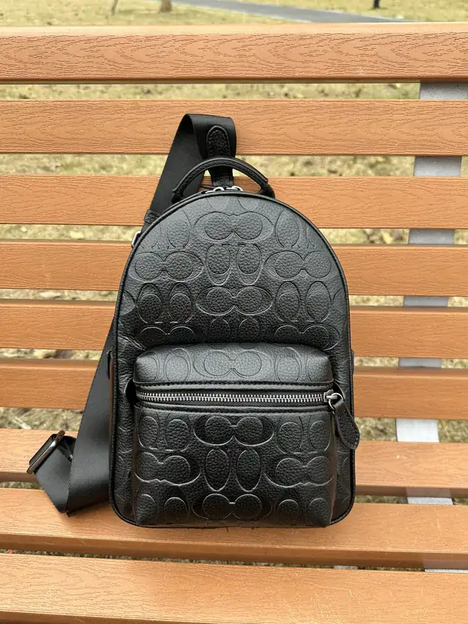 COA*H蔻家 Classic Logo Leather Charter Backpack