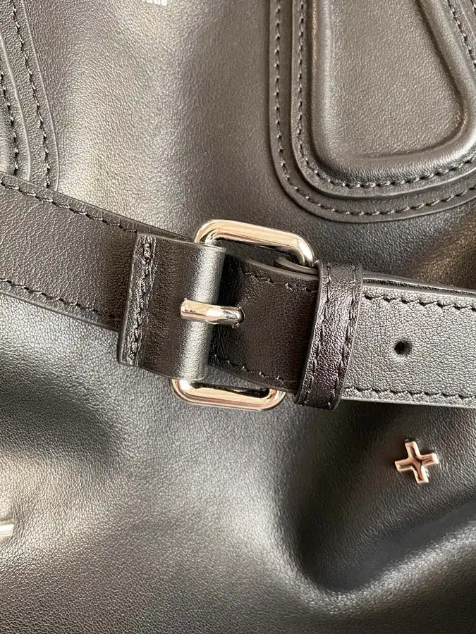 Nightingale Bucket Bag in Grained Calfskin