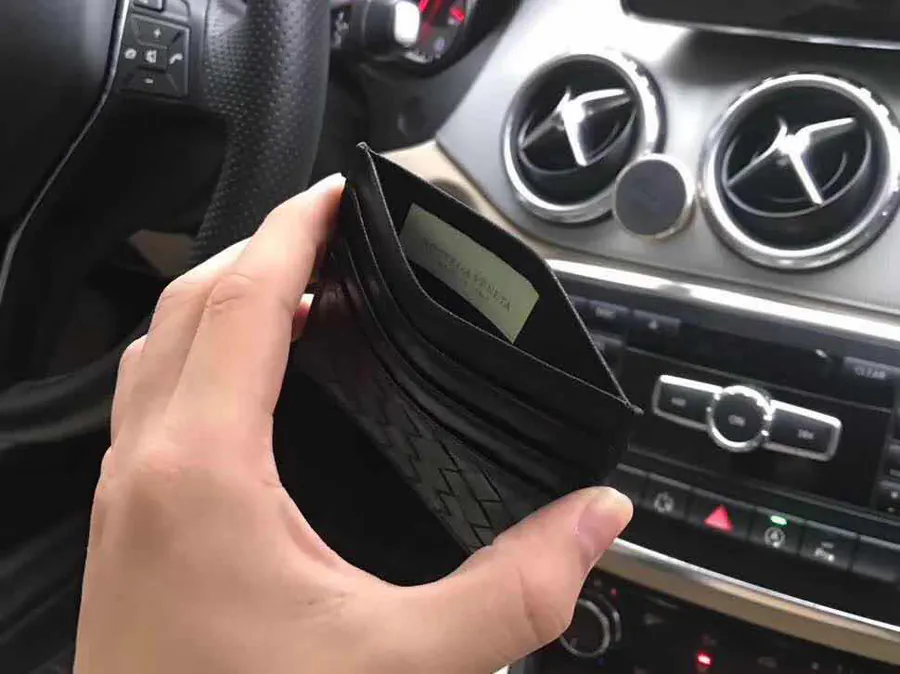 BOTTEGA VENETA Exclusive New Design Card Wallet