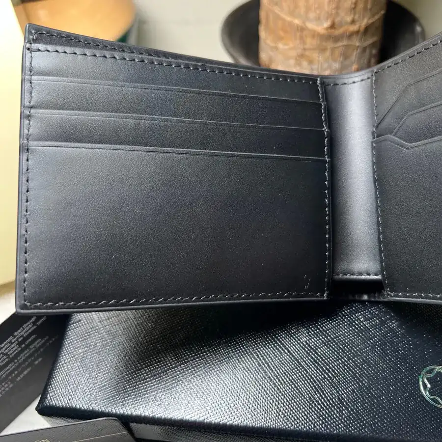 Montblanc Fashion 3.0 Series 6 Compartment Wallet