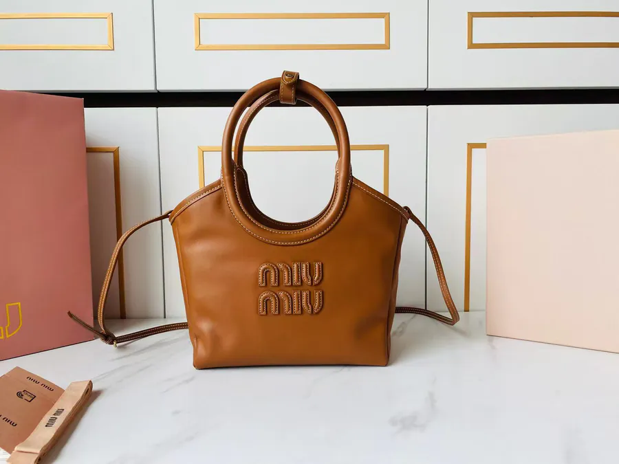 Ivy Handbag Minimalist Lines, Urban Style, Premium Leather