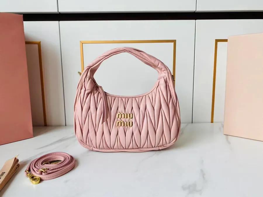 MiuWander Handbag with Matelasse Texture