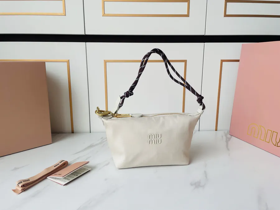 Miu New Canvas Lunch Tote in Canvas White