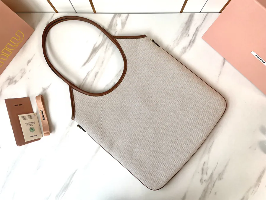 Miu New Issey Miyake Tote Bag with Grained Calfskin
