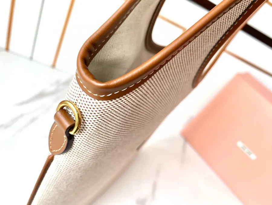 Miu New Issey Miyake Tote Bag with Grained Calfskin