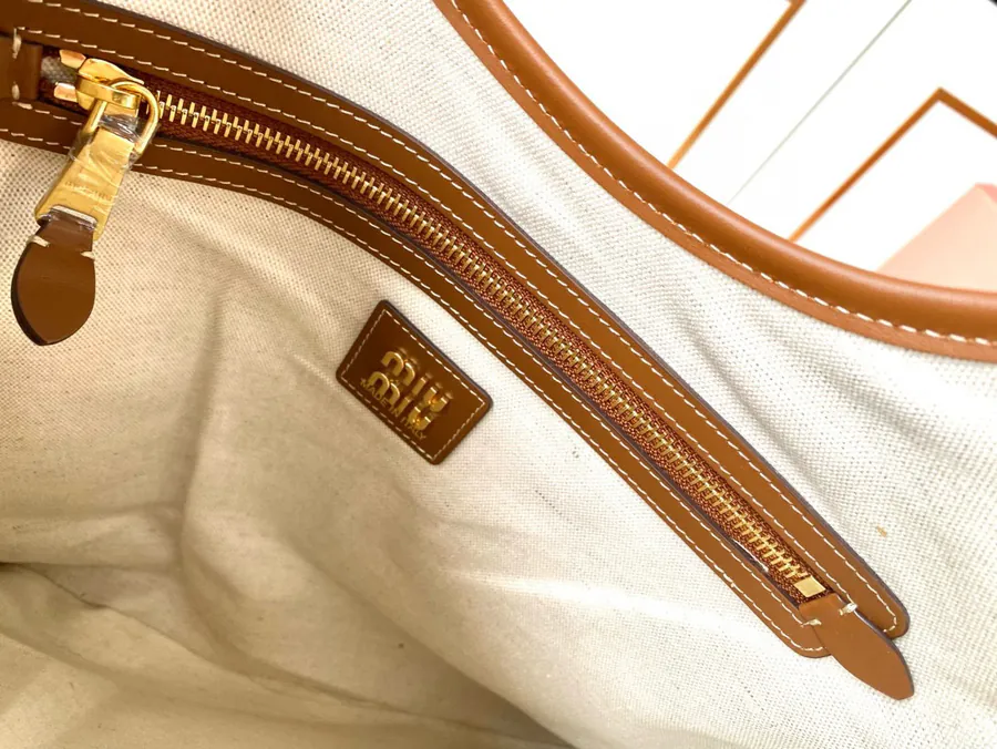 Miu New Issey Miyake Tote Bag with Grained Calfskin
