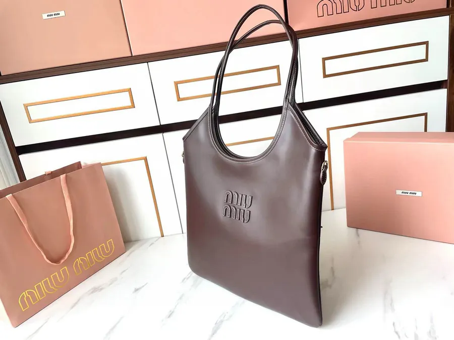 Miu New Isetan Limited Tote Bag in Grained Calfskin