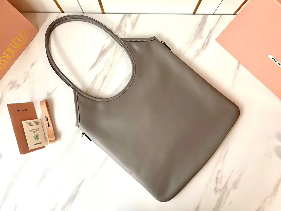 Miu New Iseshi Limited Tote Bag in Grained Calfskin