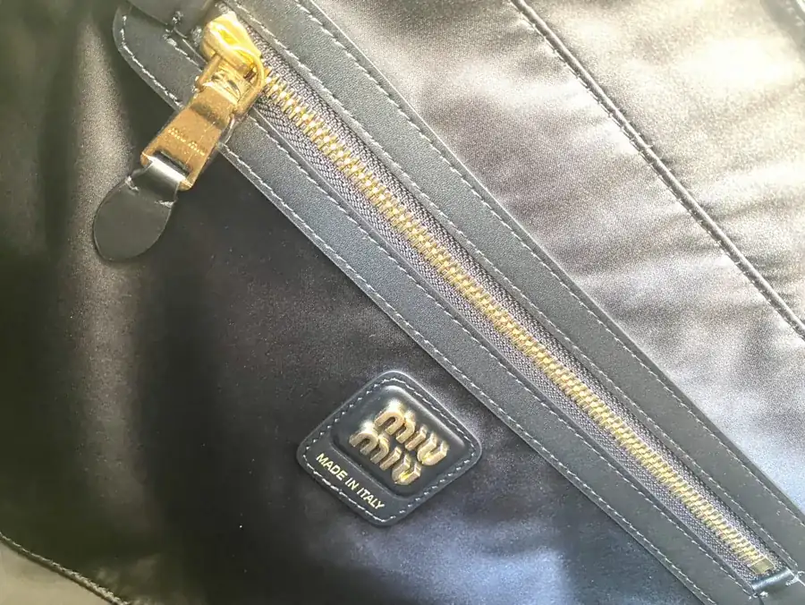 Beau Handbag Premium Hardware and Original Leather