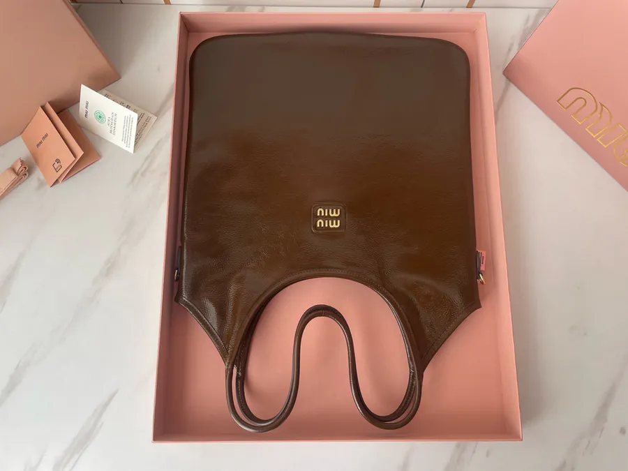 Ivy Naplak Glossy Sheepskin Tote Bag Classic Style