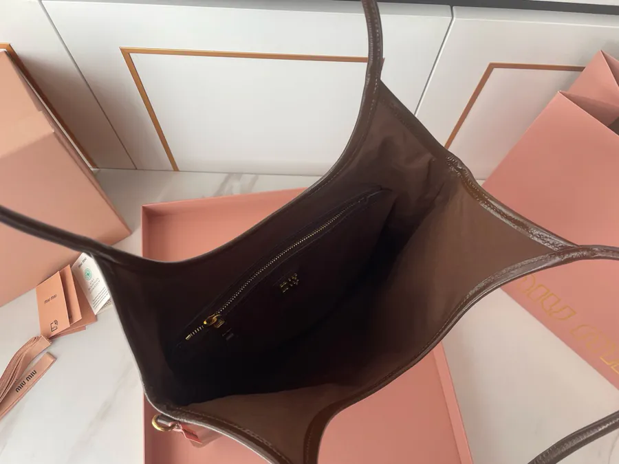 Ivy Naplak Glossy Sheepskin Tote Bag Classic Style