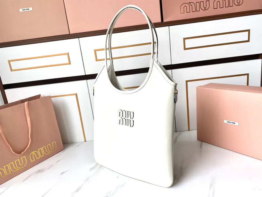 Miu New Isetan Limited Tote Bag in Grained Calfskin