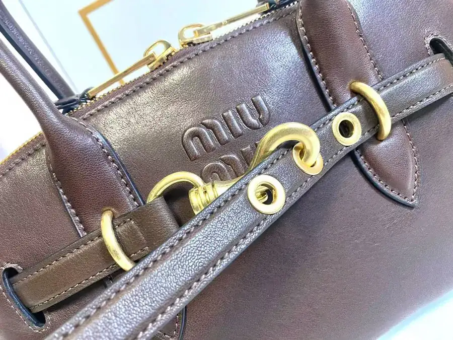 Miu New Arrival Bowling Bag with Vintage Nappa Leather