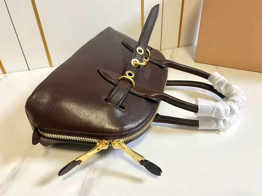 Miu New Arrival Bowling Bag with Vintage Nappa Leather
