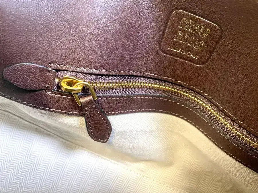 Miu New Arrival Bowling Bag with Vintage Nappa Leather