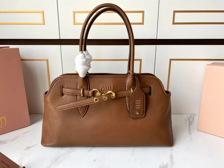 Adventure Nappa Leather Tote Brown, Sassafras, Black