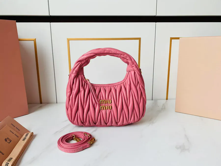 MiuWander Handbag with Matelasse Texture