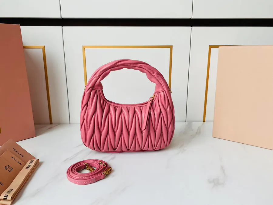 MiuWander Handbag with Matelasse Texture