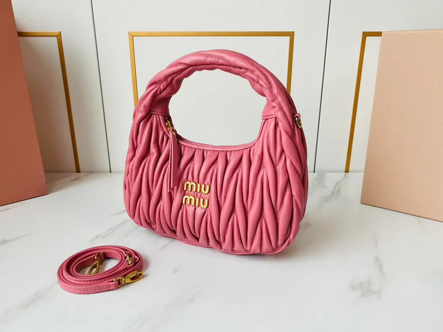 MiuWander Handbag with Matelasse Texture