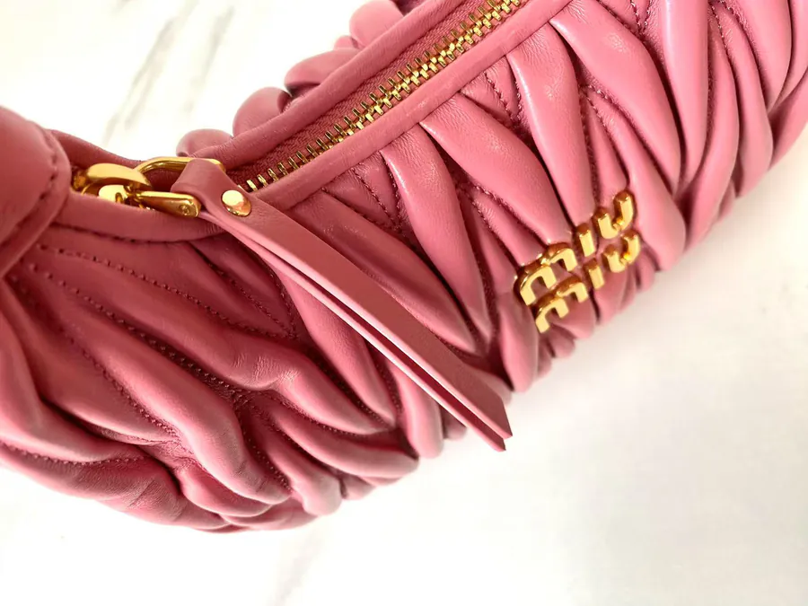 MiuWander Handbag with Matelasse Texture