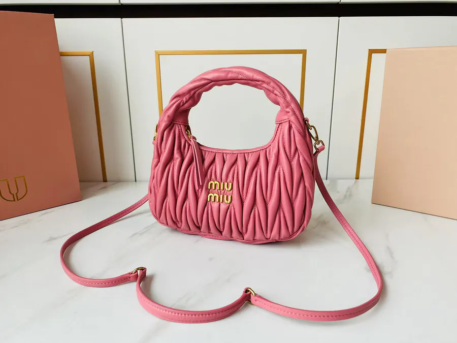 MiuWander Handbag with Matelasse Texture