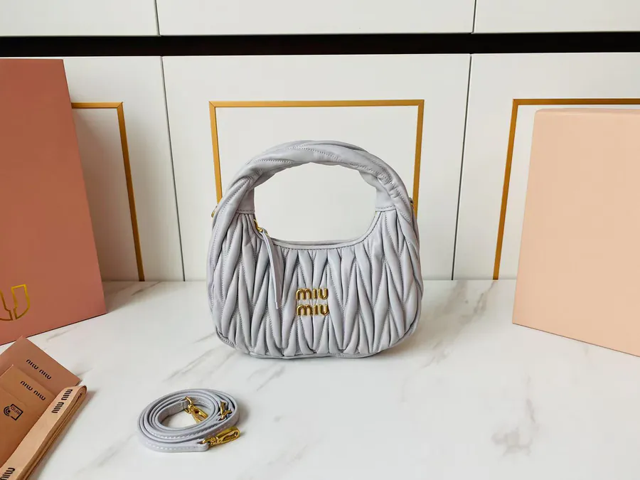MiuWander Handbag with Matelasse Texture