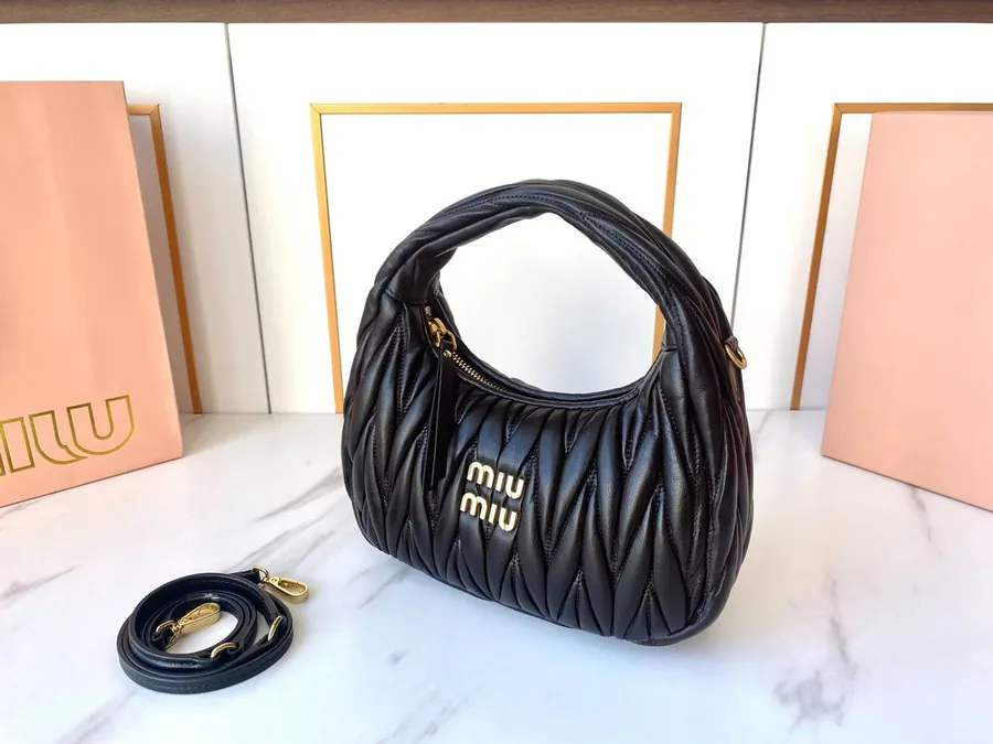 MiuWander Handbag with Classic Matelasse Texture