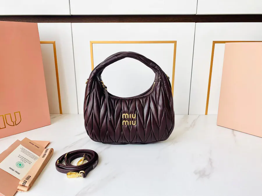 MiuWander Handbag with Matelasse Texture