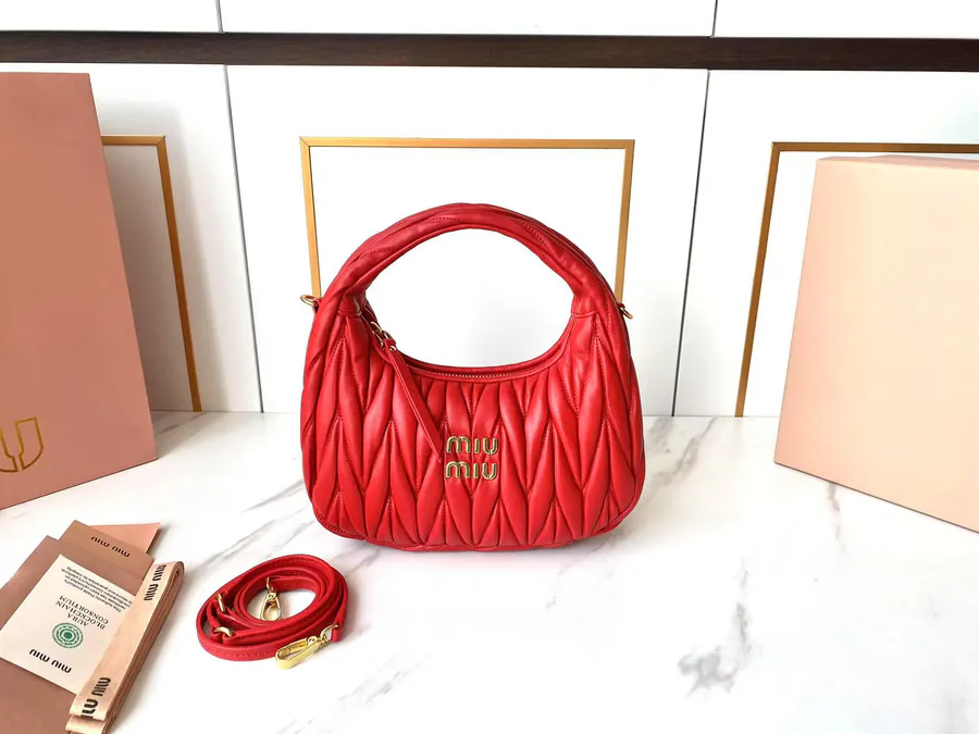 MiuWander Handbag with Matelasse Texture