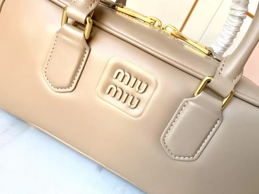 Arcadie Leather Tote in Caramel Color