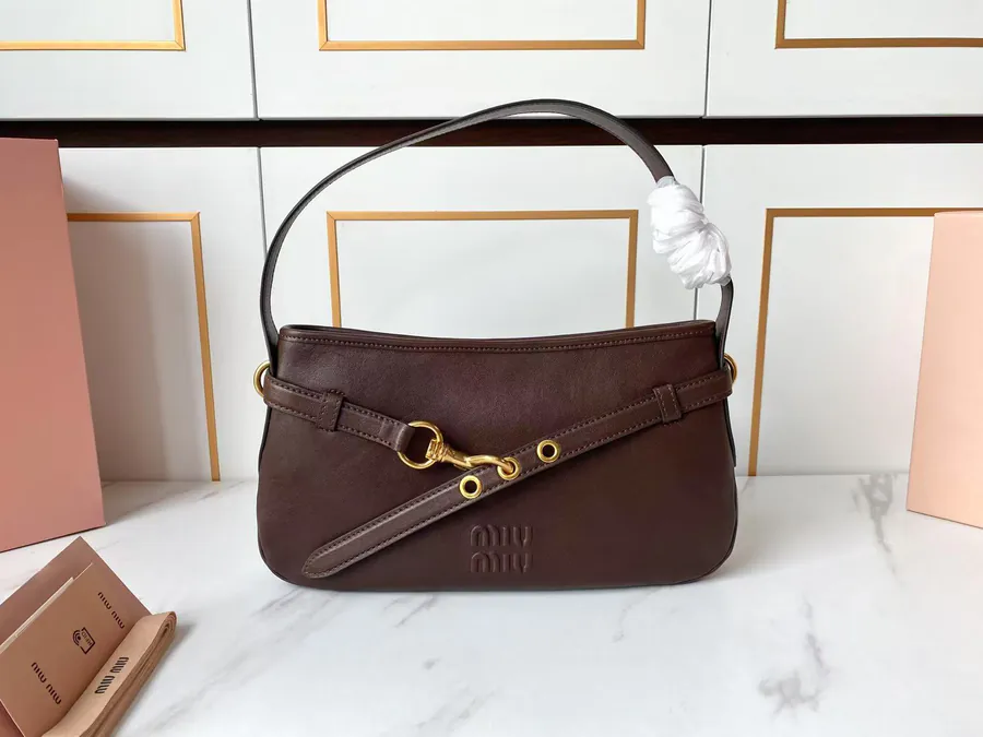 Aventure Leather Crossbody Bag Vintage Inspired Design