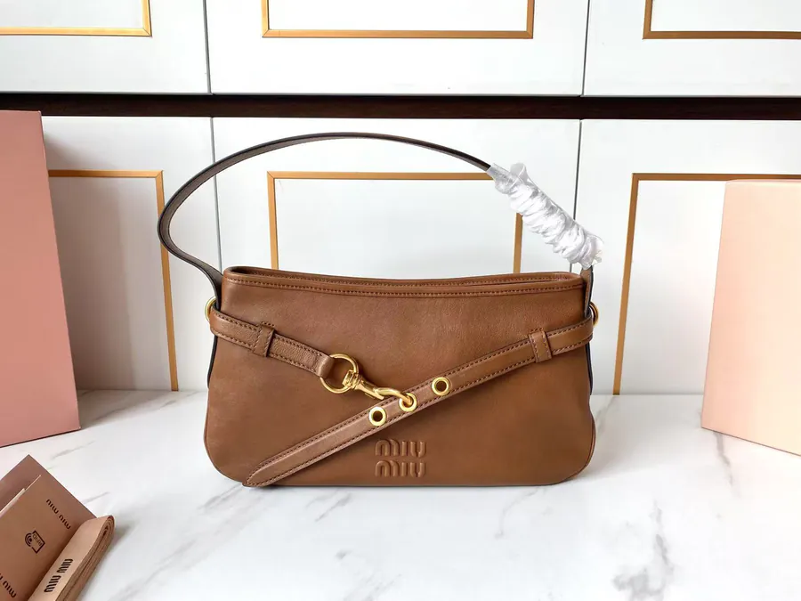 Aventure Leather Crossbody Bag Vintage Inspired, Grained Calfskin