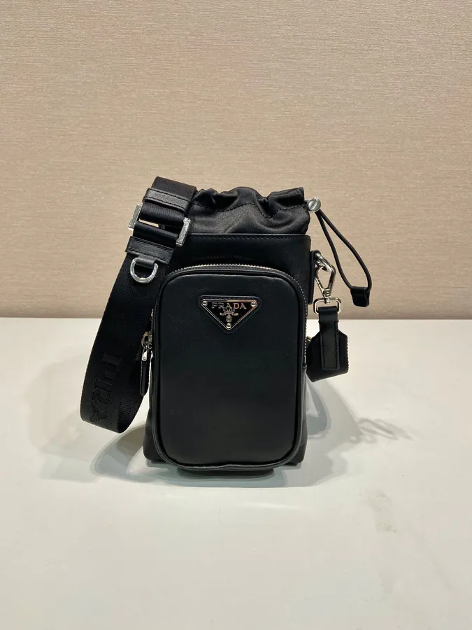 New Shell Bag in Nappa Calfskin