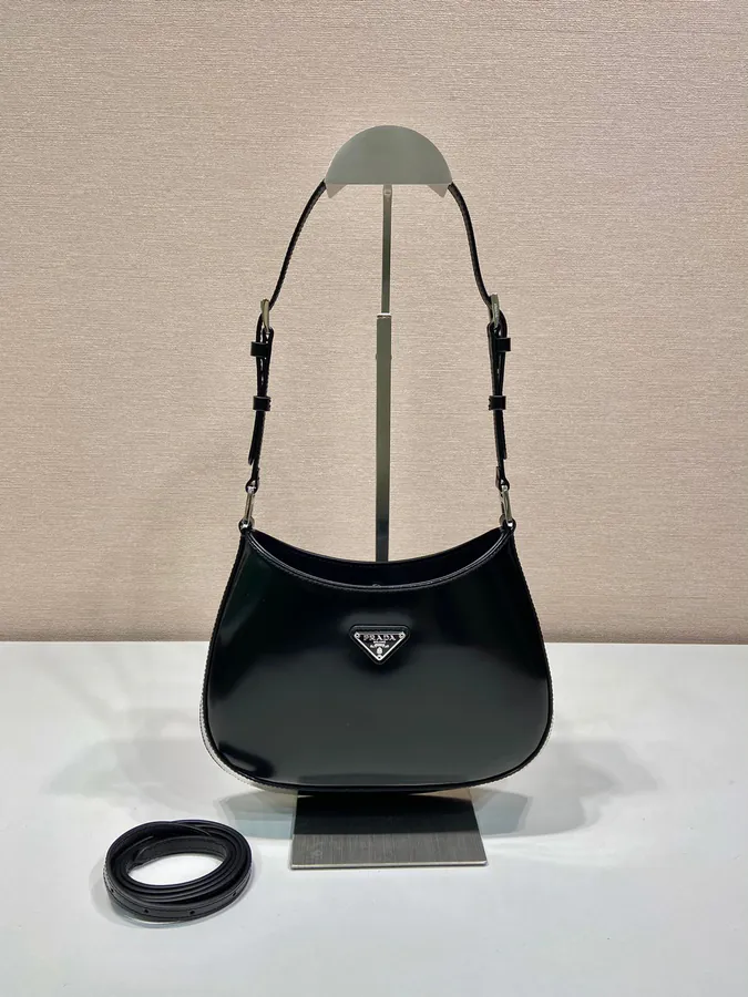 Cheo Shoulder Bag with Adjustable Straps