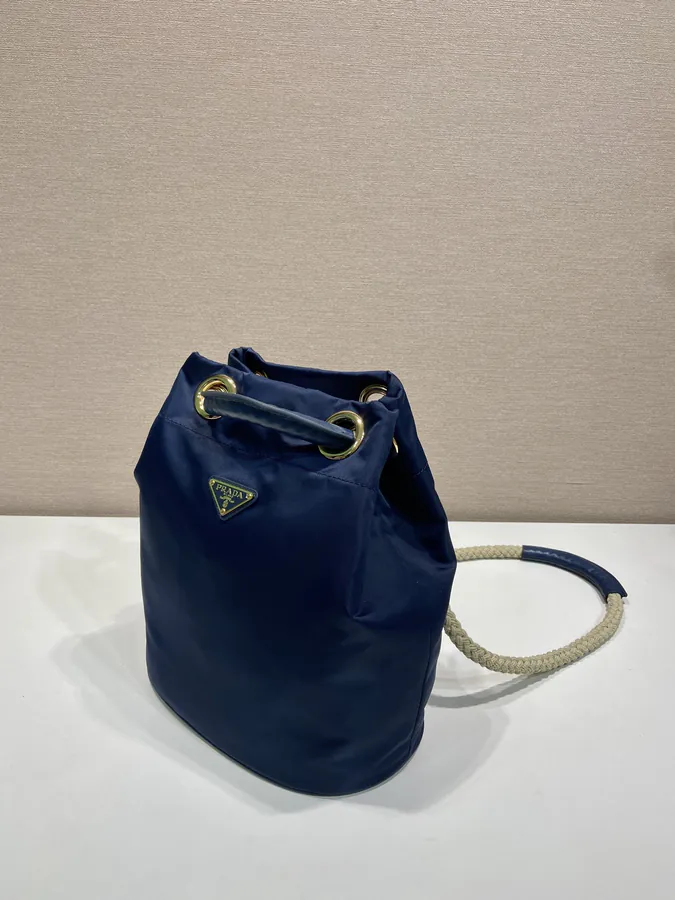 New Bucket Bag 1BE082 Runway Collection