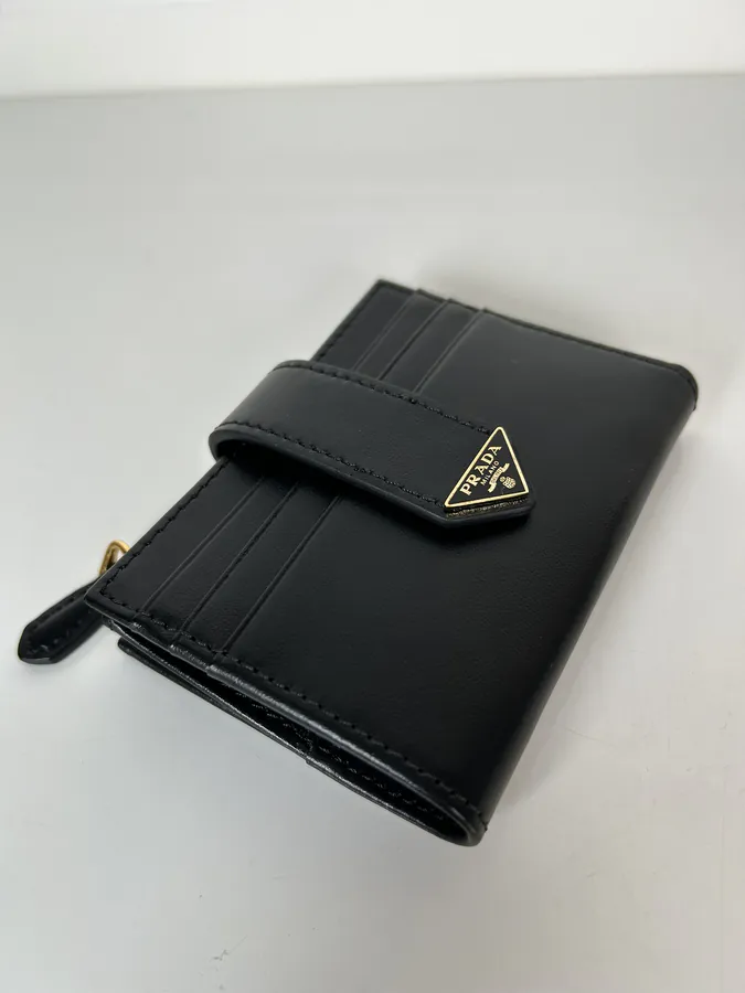 P Brand Saffiano Card Case Premium First Leather, Minimalist Design