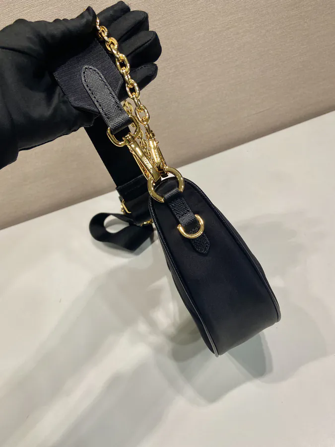 Re Nylon Moon Bag Versatile Design