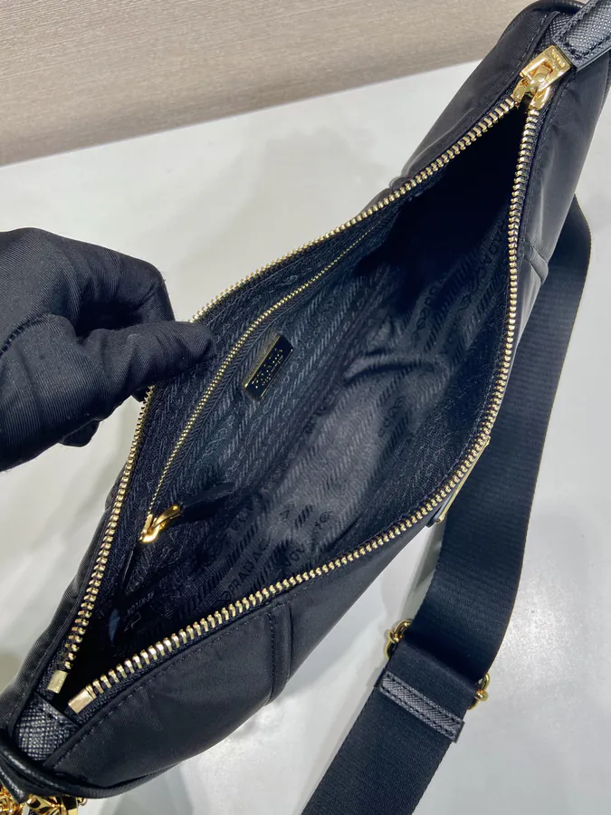 Re Nylon Moon Bag Versatile Design